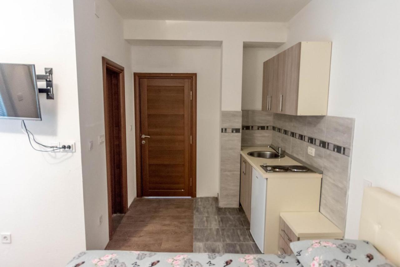Apartments Elena Budva Exterior photo