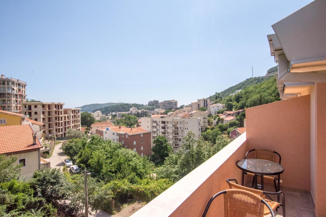 Apartments Elena Budva Exterior photo