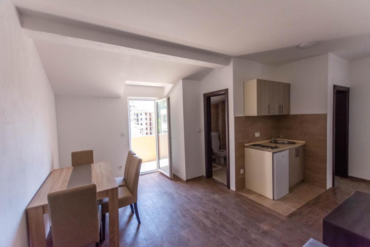 Apartments Elena Budva Exterior photo