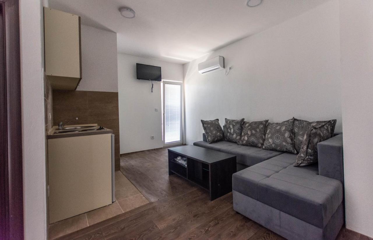 Apartments Elena Budva Exterior photo